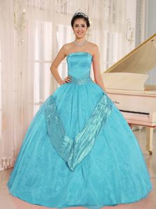 Aqua Blue Beaded 2013 Quinceanera Gowns in Organza Best Seller Nowadays