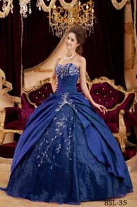 Floor-length Dark Blue Appliques Ball Gown Long Sweet 15 Dresses