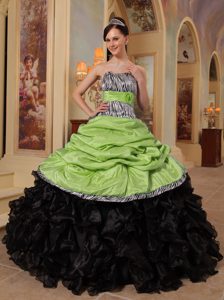 2013 Yellow Green and Black Organza and Taffeta Ruffles Sweet 16 Dresses