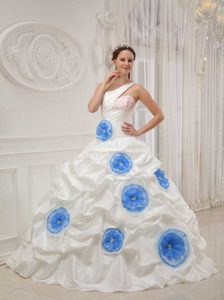 One Shoulder White and Blue Hand Made Flowers Taffeta Quinceanera Gown