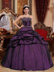 Dark Purple Strapless Ball Gown Taffeta Beaded Quinceanera Gown Dresses
