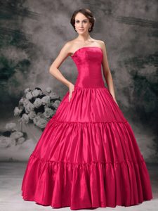 Cheap Ball Gown Strapless Red Taffeta Ruched Quinceanera Dress in 2013