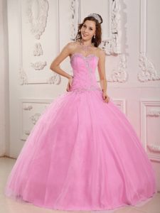 Memorable Pink Sweetheart Tulle Quinceaneras Dress with Beading for Fall