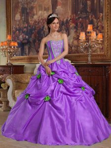 Strapless Purple Taffeta Appliqued Quinceanera Gowns with Pick-ups and Flowers