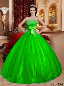 Bright Green Sweetheart Ball Gown Tulle Quinceanera Dresses with Beading and Bow