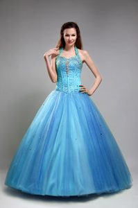 Wholesale Price Blue Halter Floor-length Tulle Quince Dresses with Beading