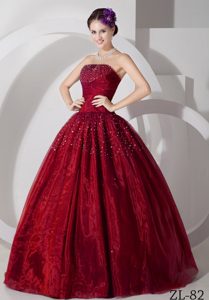 Wine Red Strapless Ball Gown Organza Quinceanera Dresses with Beading in Fashion