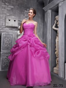 Beaded Sweetheart Ruched Rose Pink Sweet 16 Dresses with Pick-ups and Flowers