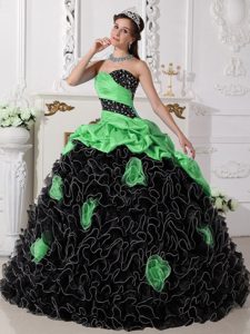 Black and Green Ruffled Sweet Sixteen Quince Dresses with Beads and Pick-ups
