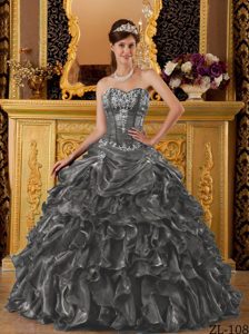 Dark Gray Appliqued Sweetheart Dresses for Quince with Ruffled Layers