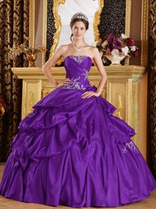 Purple Strapless Taffeta Quinceanera Dress with Appliques Decorated on Sale