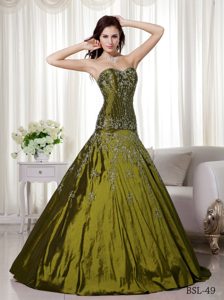 A-line Sweetheart Taffeta Quinceanera Gown with Embroidery in Olive Green Color