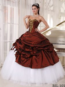 Cheap Wine Red and White Quinceanera Dress with Pick-ups and Gold Appliques