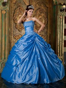 Appliqued Blue Strapless Floor-length Quinceanera Gown Dress for 2013