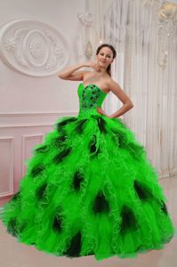 Popular Green and Black Sweetheart Dresses for Quinceanera with Ruffles