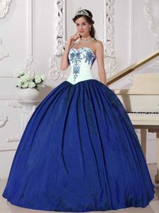 White and Blue Sweetheart Quinceanera Dress in Taffeta with Embroidery