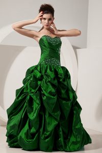 Green A-line Beaded Sweetheart Taffeta Dresses for Quince with Pick Ups