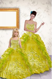 Extravagant Pick Ups Floor Length Ball Gowns Sleeveless Yellow Quinceanera Dresses Lace Up