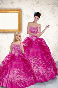 Inexpensive Strapless Sleeveless Taffeta Quinceanera Gown Beading and Appliques and Pick Ups Lace Up