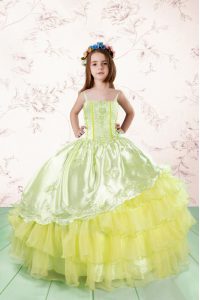 Spaghetti Straps Sleeveless Kids Pageant Dress Floor Length Lace and Ruffled Layers Light Yellow Organza