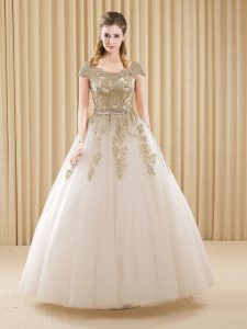 Adorable Scoop Short Sleeves Floor Length Beading and Appliques Lace Up Quinceanera Gown with White