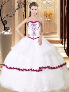 Vintage Ruffled White Sleeveless Organza Lace Up Vestidos de Quinceanera for Military Ball and Sweet 16 and Quinceanera