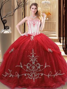 Embroidery Quinceanera Gowns Red Lace Up Sleeveless Floor Length